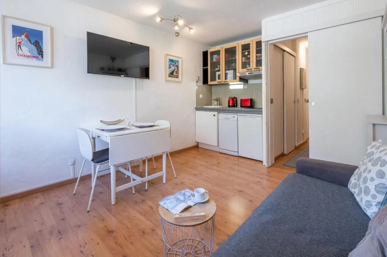 Cosy Studio With View Of Brevent Chamonix Apartment